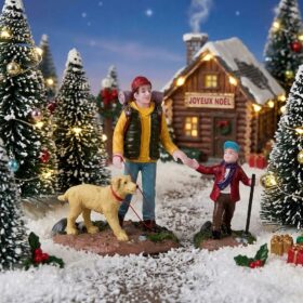 42311 - Hiking Buddies, Set Of 2